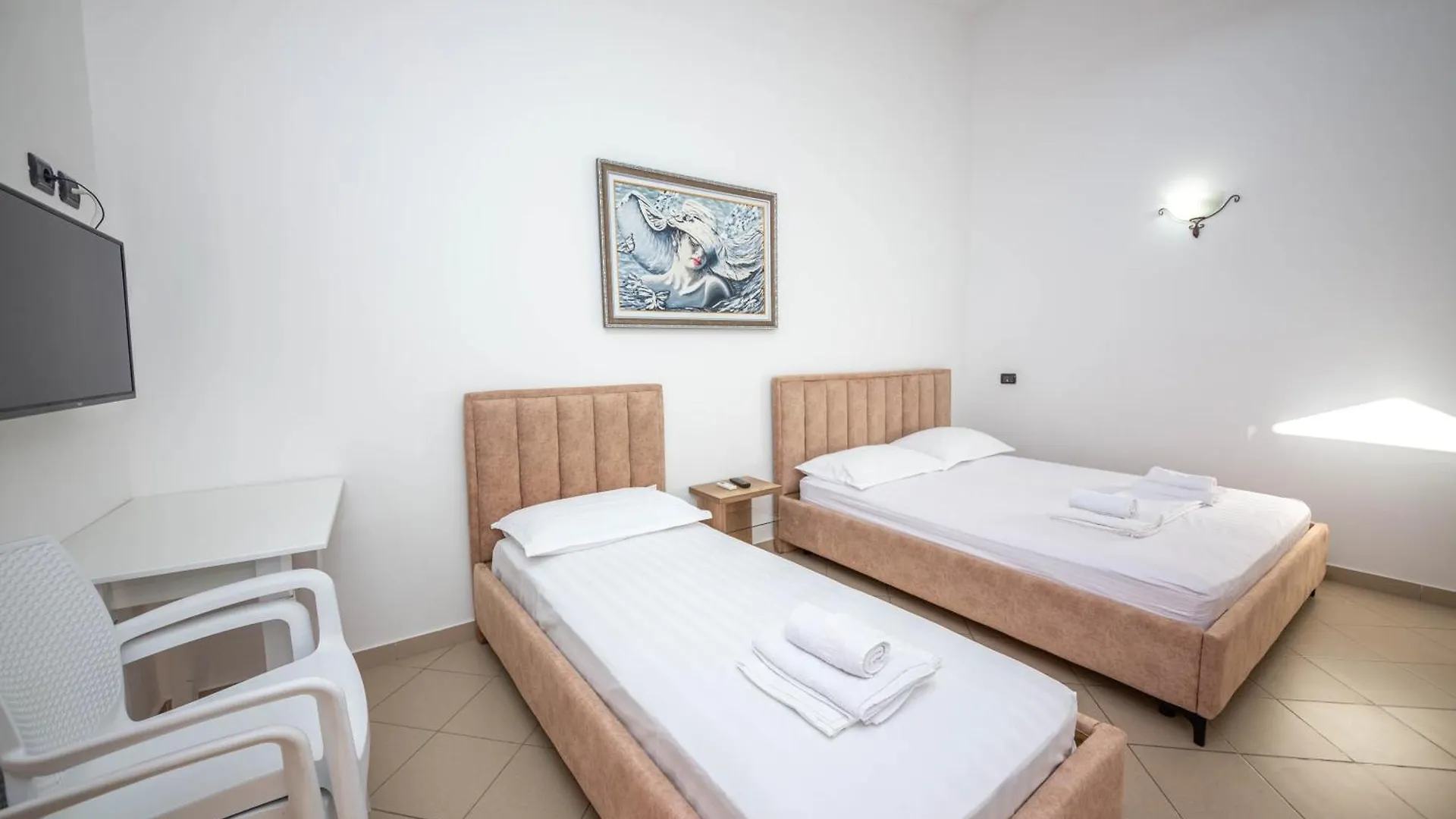 Kompleksi Dea 호텔 Vlorë