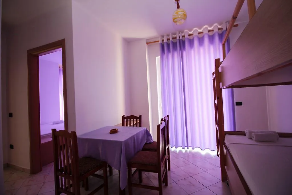 Kompleksi Dea 호텔 Vlorë