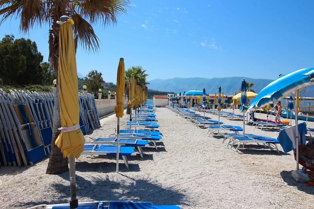 Kompleksi Dea 호텔 Vlorë