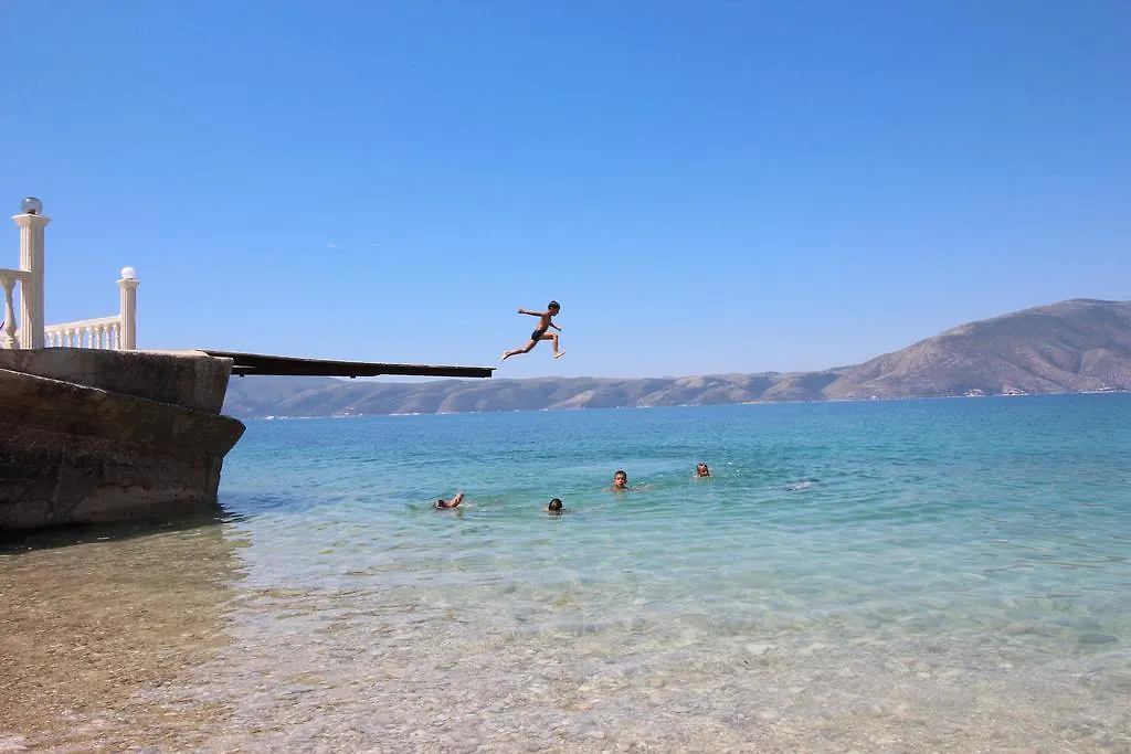 Kompleksi Dea 호텔 Vlorë 4*,